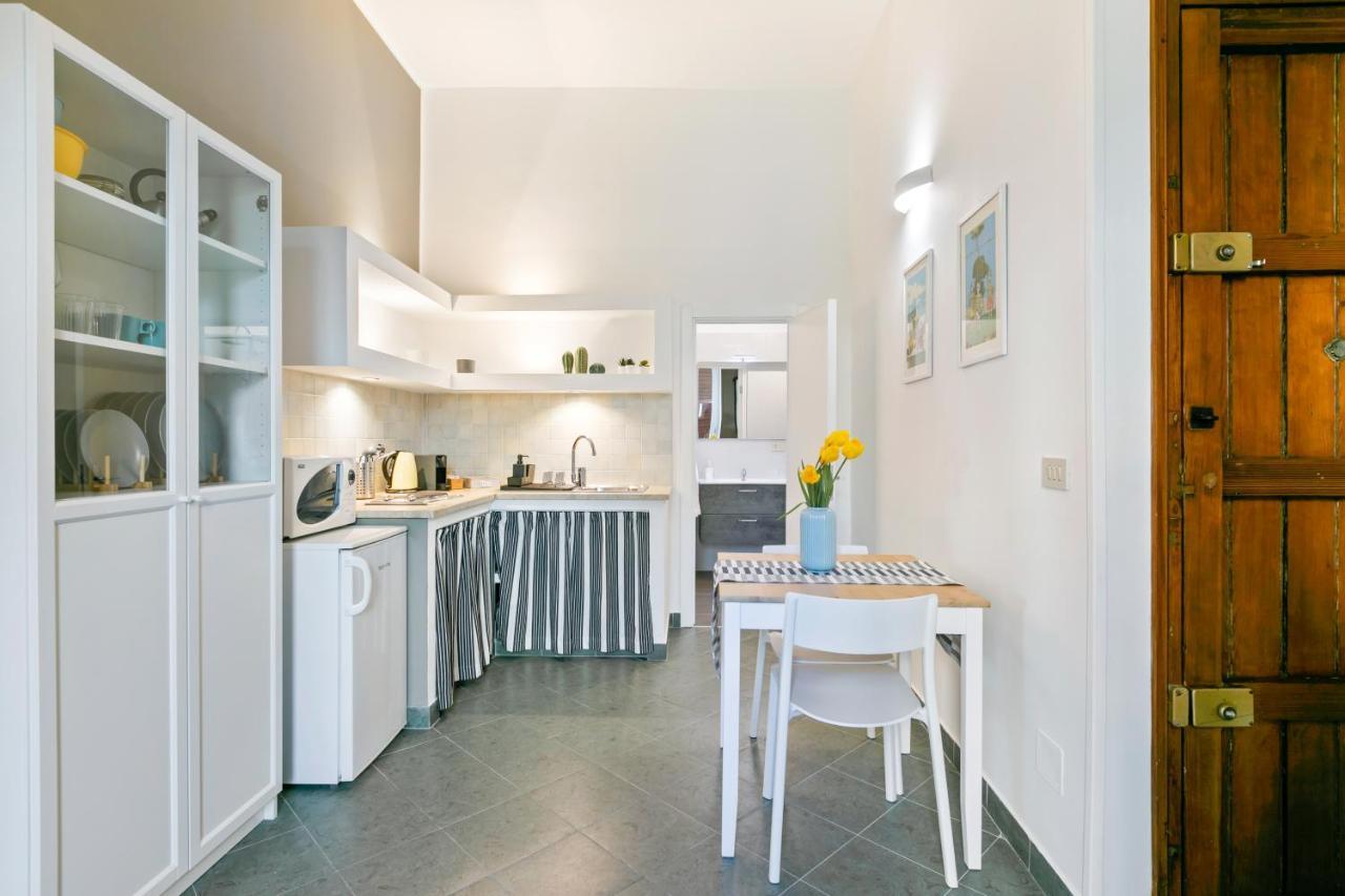 Stylish Flat Maqueda